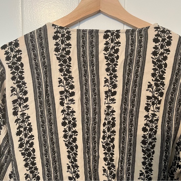 Blush & Day Blouse Top Flowy Floral Dressy Plus Size 2X Black Cream - Picture 3 of 7